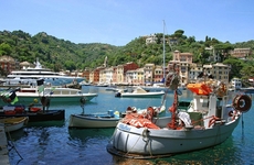 Yachten und Fischerboote in Portofino