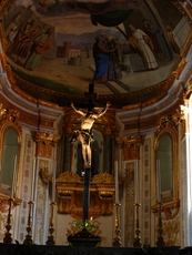 Altar in der Pfarrkirche San Giovanni Battista im ligurischen Dorf Varese Ligure